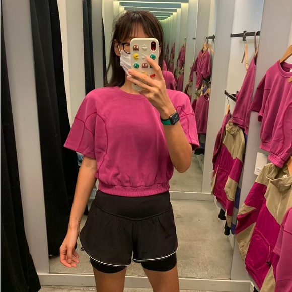 Brand New! Lululemon’s Women’s Pink Cropped Softstreme Gathered Tee! Size 10 - Picture 1 of 7